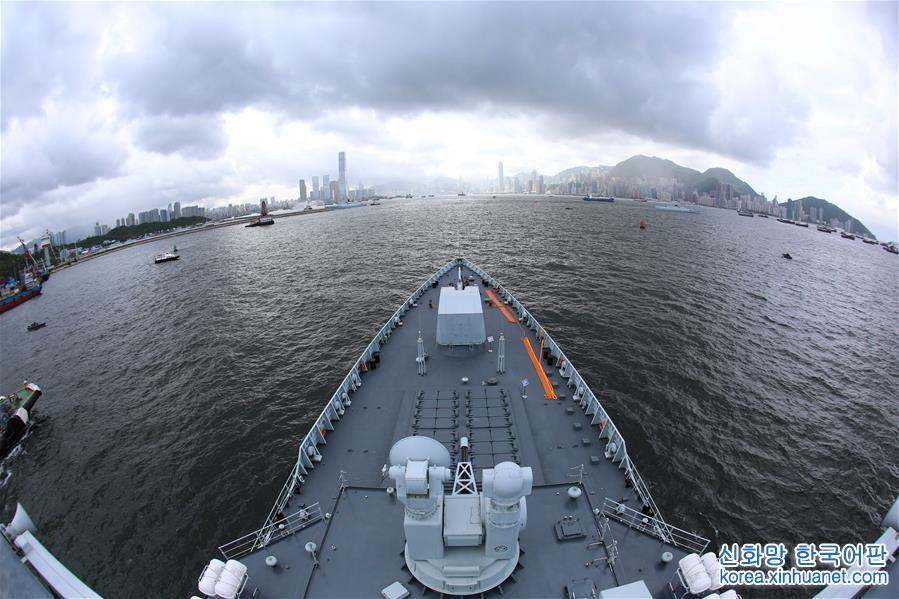 （军事）（5）海军航母编队抵达香港