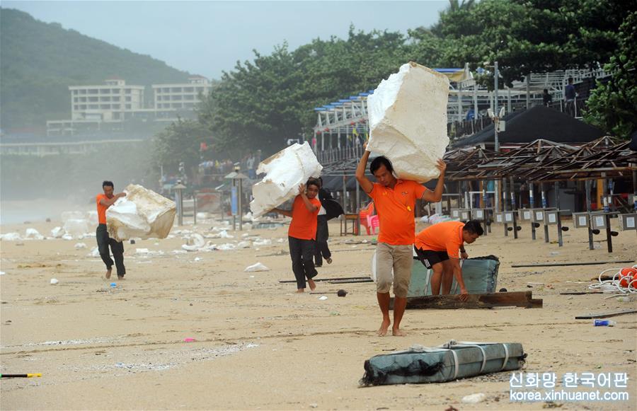 #（環境）（4）颱風“塔拉斯”擦過海南