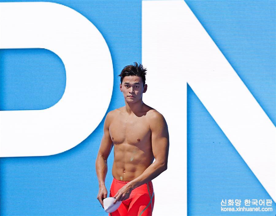 （游泳世錦賽）（11）游泳——孫楊晉級男子200米自由泳決賽