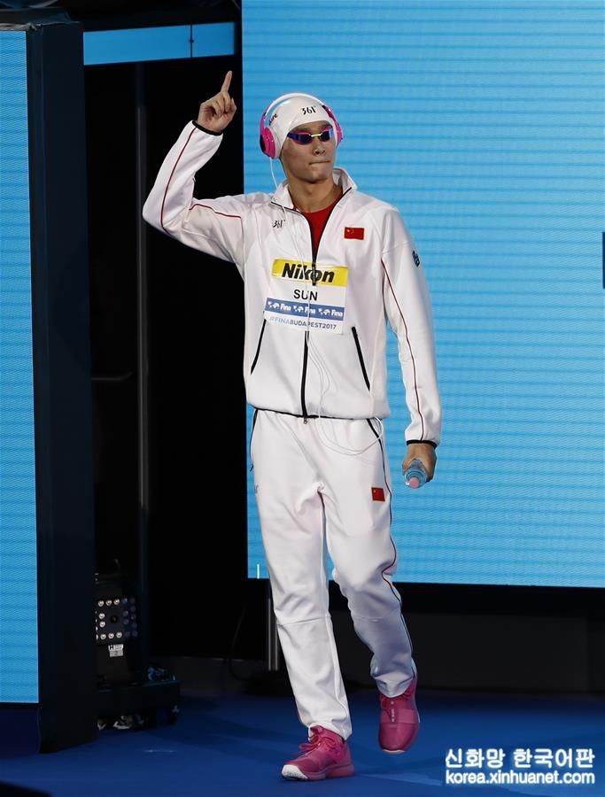 （游泳世錦賽）（9）游泳——孫楊晉級男子200米自由泳決賽
