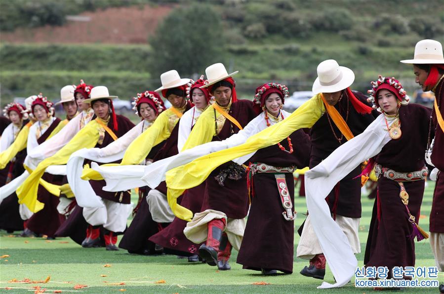 （文化）（5）四川道孚：藏区群众欢庆安巴农耕文化旅游节