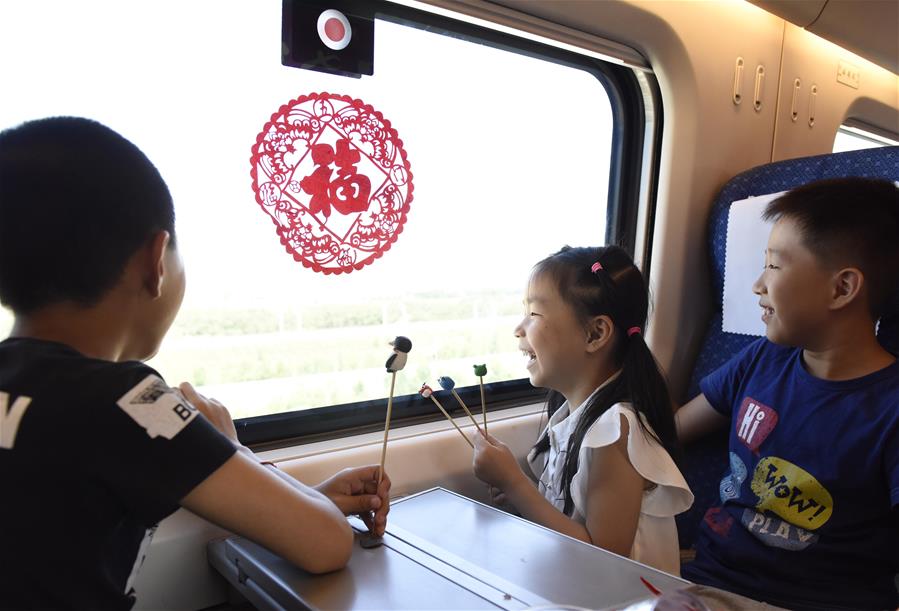 #（守望相助70载·壮美亮丽内蒙古）（10）内蒙古首条高铁开通运营