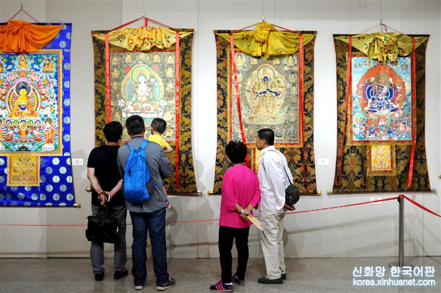 （文化）（1）大国非遗工匠唐卡艺术展在京举行