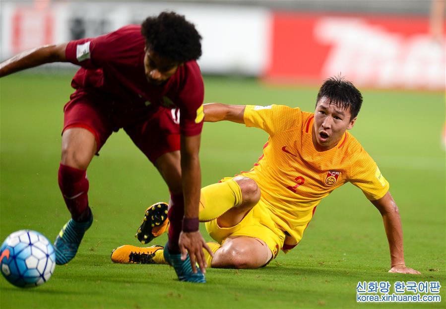 （体育）（10）足球——世预赛：中国胜卡塔尔