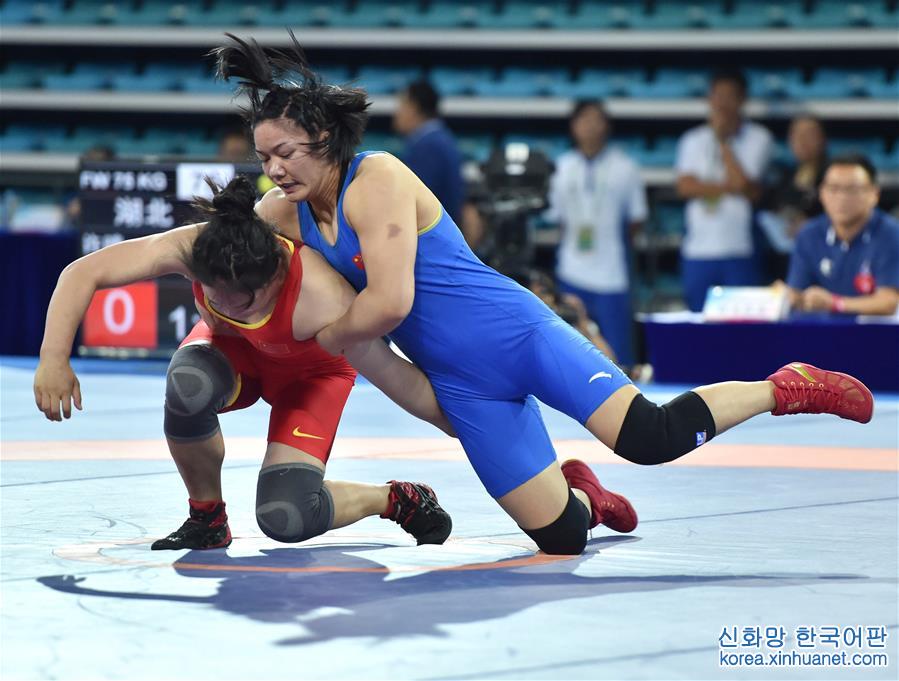 （全运会）（6）摔跤——湖南选手周倩获女子自由式75公斤级冠军