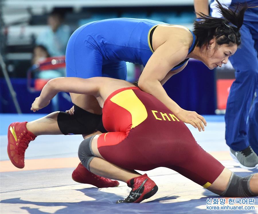（全运会）（7）摔跤——湖南选手周倩获女子自由式75公斤级冠军