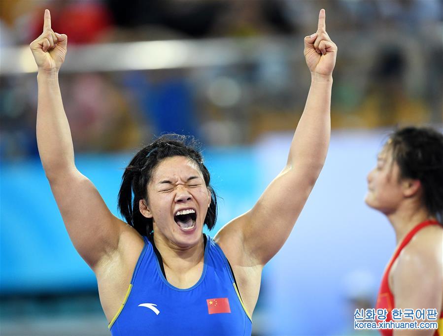 （全运会）（5）摔跤——湖南选手周倩获女子自由式75公斤级冠军