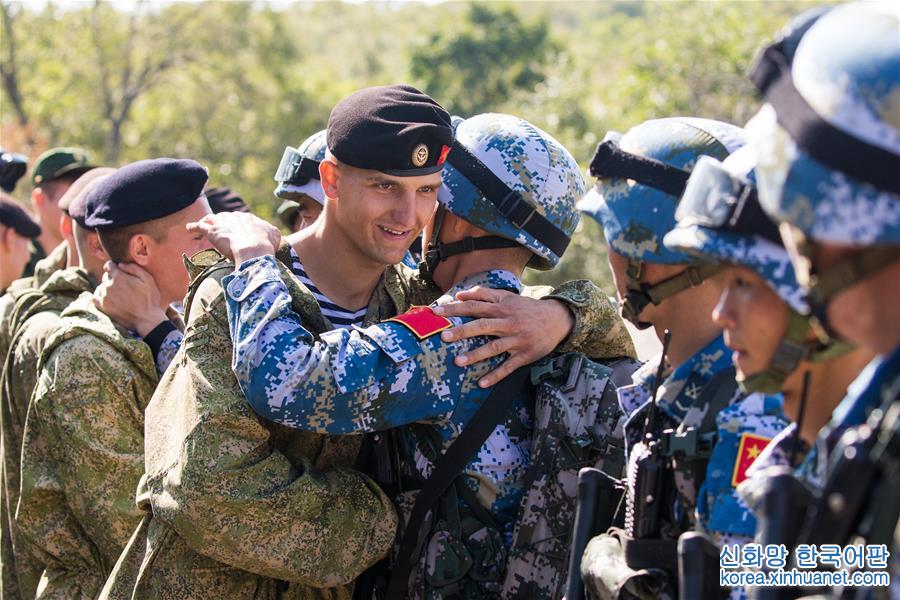 （国际）（1）“海上联合—2017”：中俄海军陆战队举行联合反恐比赛
