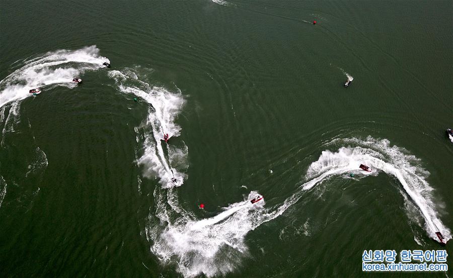 #（社会）（3）广西柳州：水上“速度与激情”