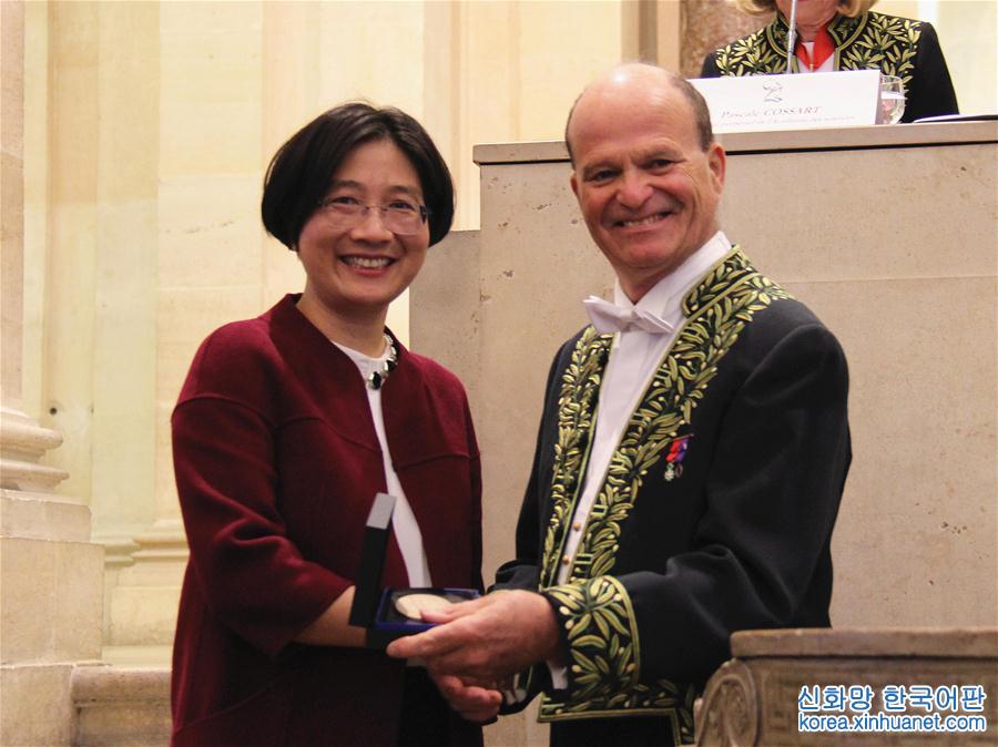 （国际）（2）两名中国科学家获颁法国科学院年度大奖