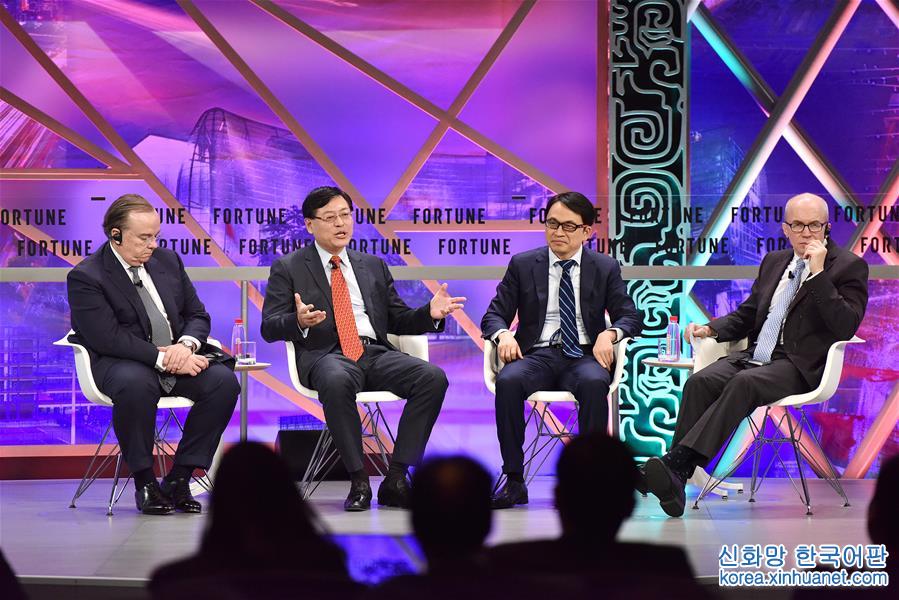 （XHDW）（4）2017年广州《财富》全球论坛举行全体会议