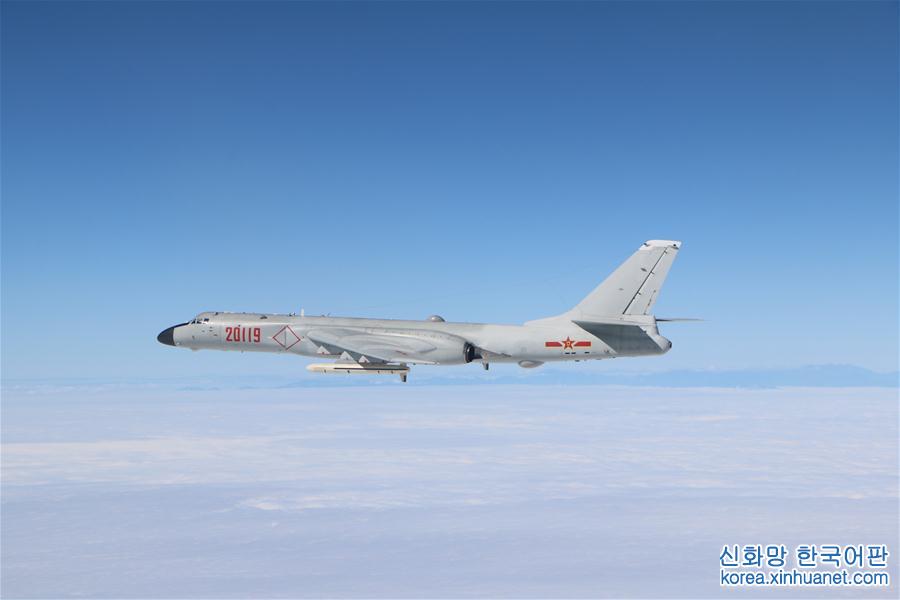 （图文互动）（3）中国空军多型战机成体系“绕岛巡航”