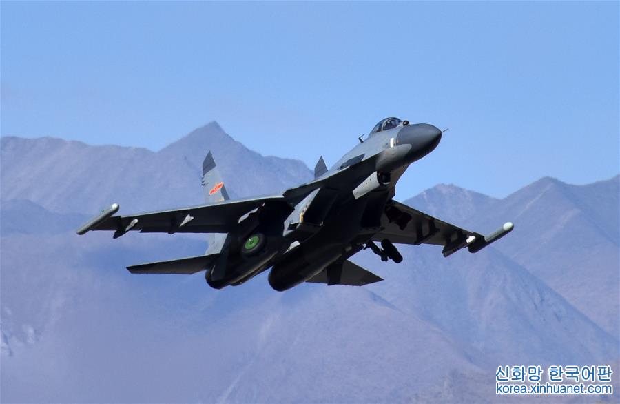 （图文互动）（4）中国空军歼-20等多型新机实战实训制胜空天