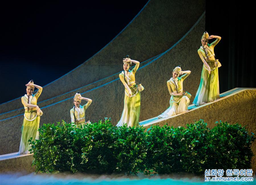 #（新华视界）（3）民族舞剧《驼道》在国内首演