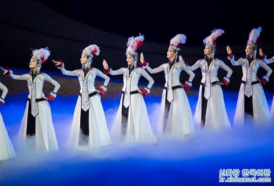 #（新华视界）（6）民族舞剧《驼道》在国内首演