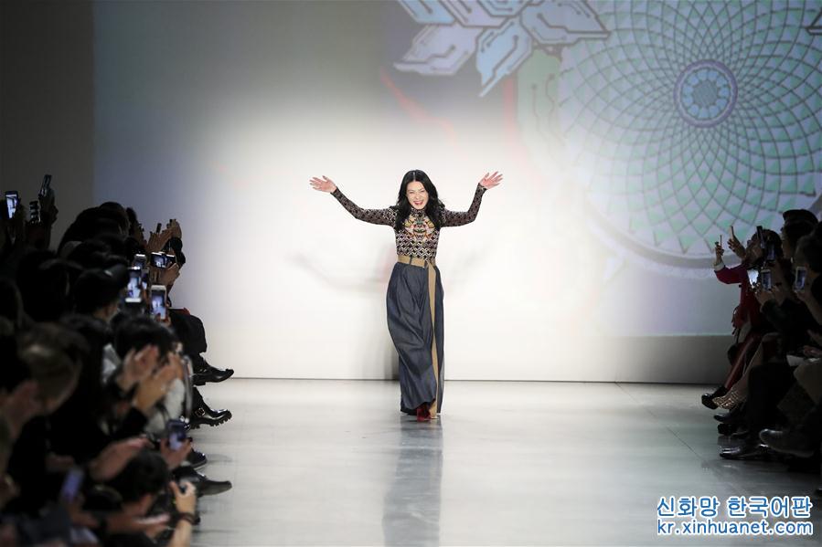 （國際）（2）Vivienne Tam品牌亮相紐約時裝周