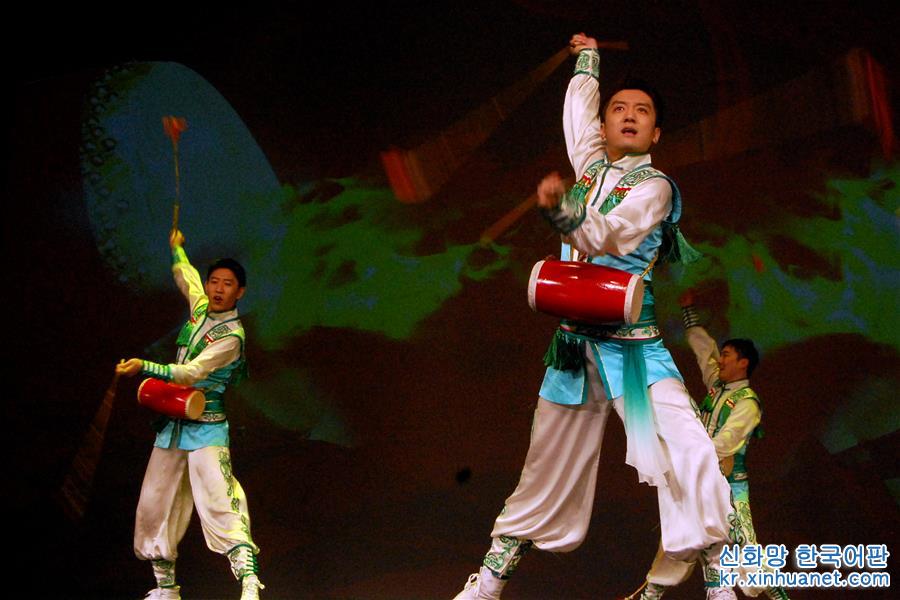 （XHDW）（5）“文化中國·四海同春”慰僑演出在美國休斯敦舉行