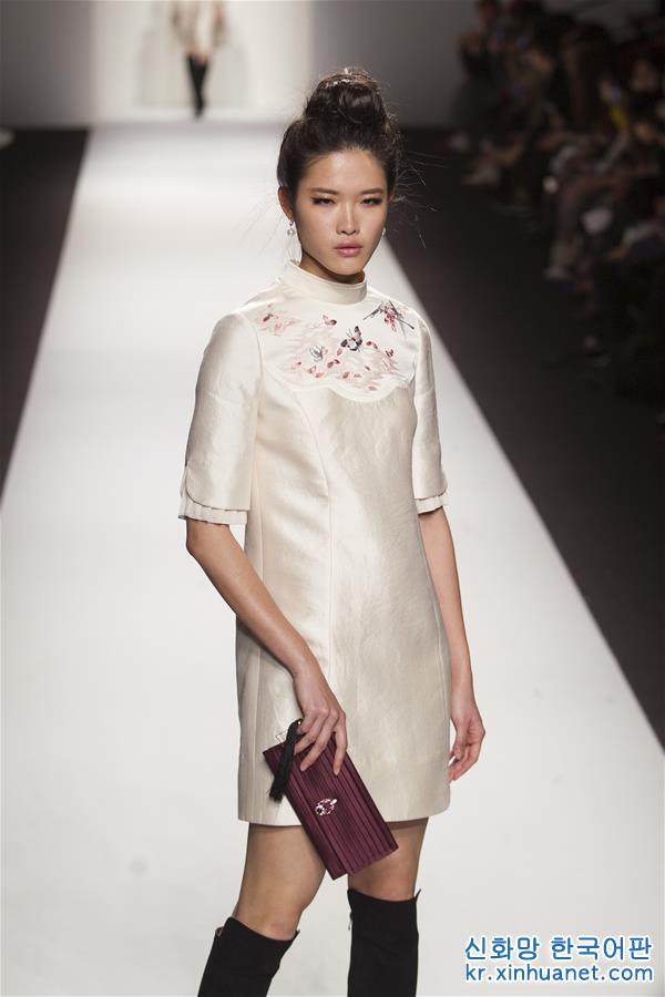 （文化）（1）“中國風”元素閃耀上海時裝周