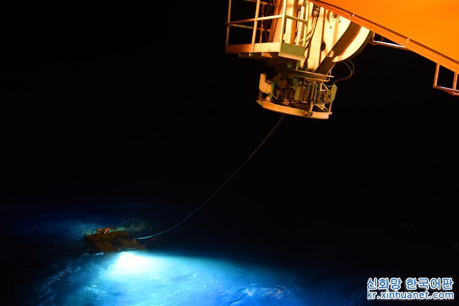 （图文互动）（2）“海龙Ⅲ”潜水器完成4500米级海试