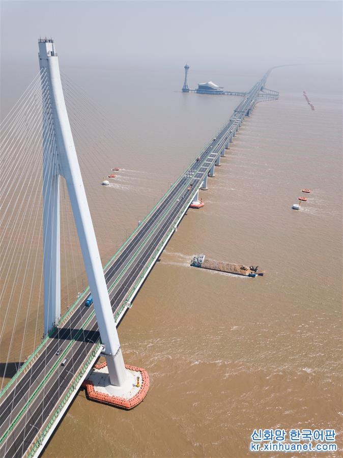 （图文互动）（4）大桥横架飞虹 十载显现峥嵘——杭州湾跨海大桥建成通车十周年