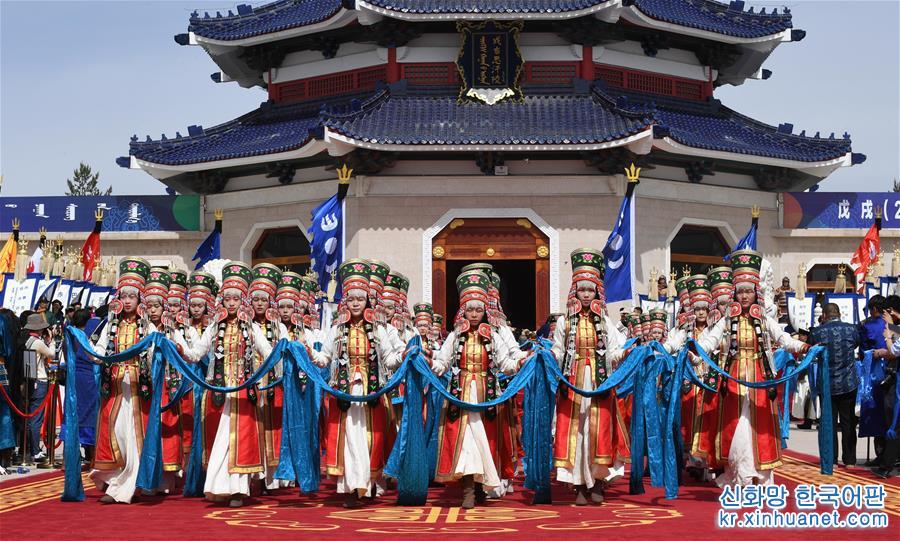（文化）（3）内蒙古成吉思汗陵举行春季大祭