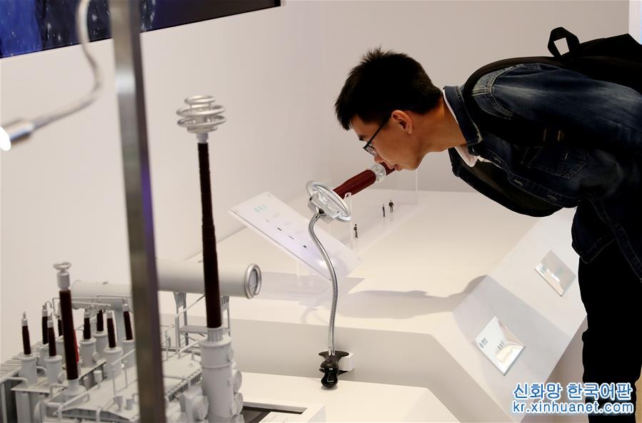 （经济）（3）首届中国自主品牌博览会在沪开幕