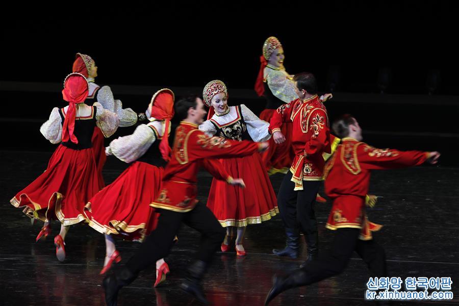 （上合青岛峰会）（11）上合艺术节民族舞蹈晚会在京举行