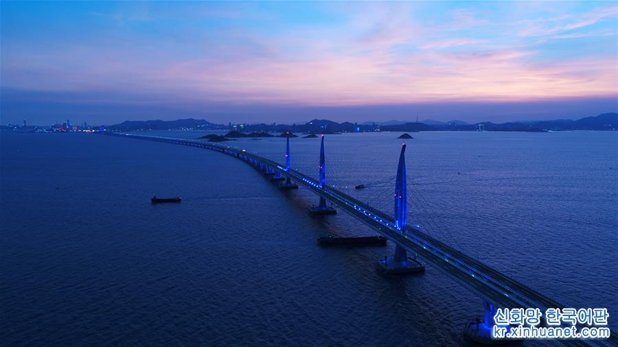 （经济）（4）信息“大桥”连通港珠澳