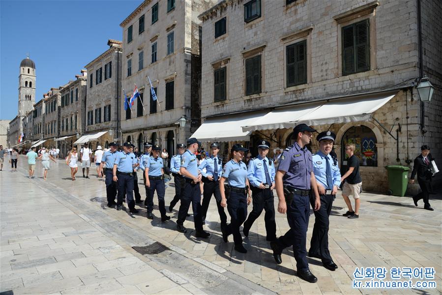 （国际）（1）中国与克罗地亚首次警务联合巡逻正式启动