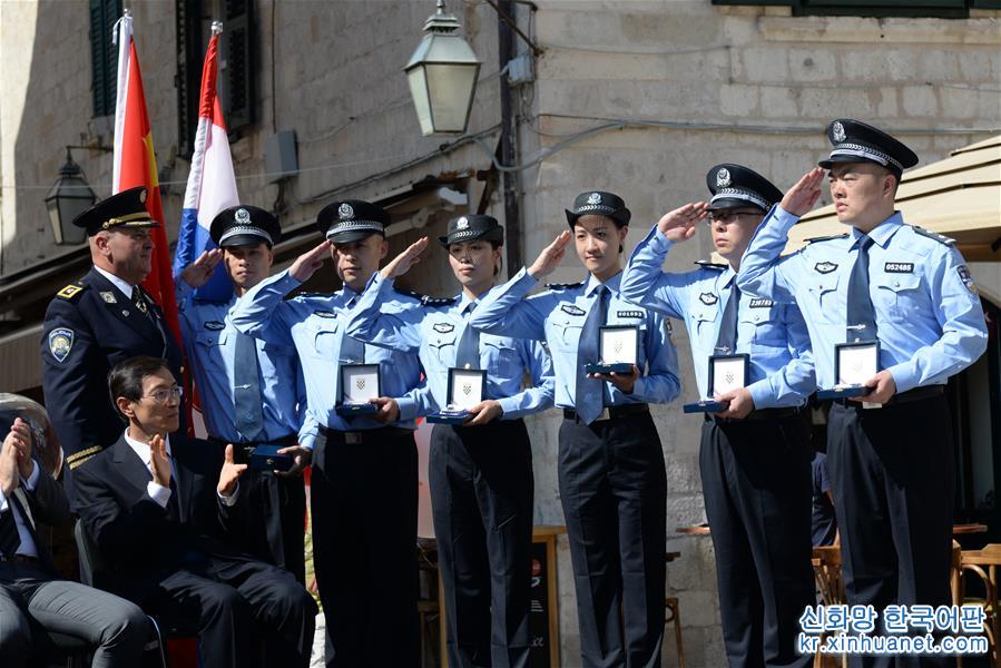 （国际）（2）中国与克罗地亚首次警务联合巡逻正式启动