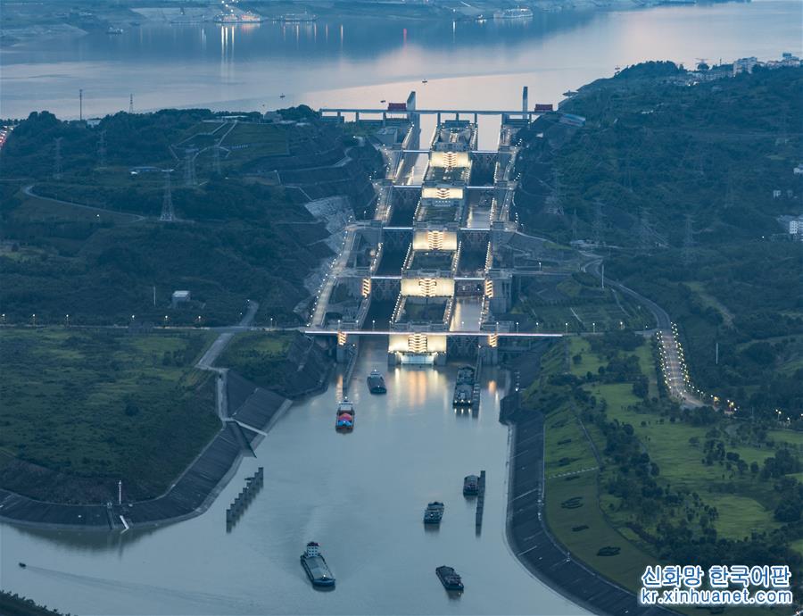 #（经济）（1）长江防总开展应急调度及时疏散三峡滞留