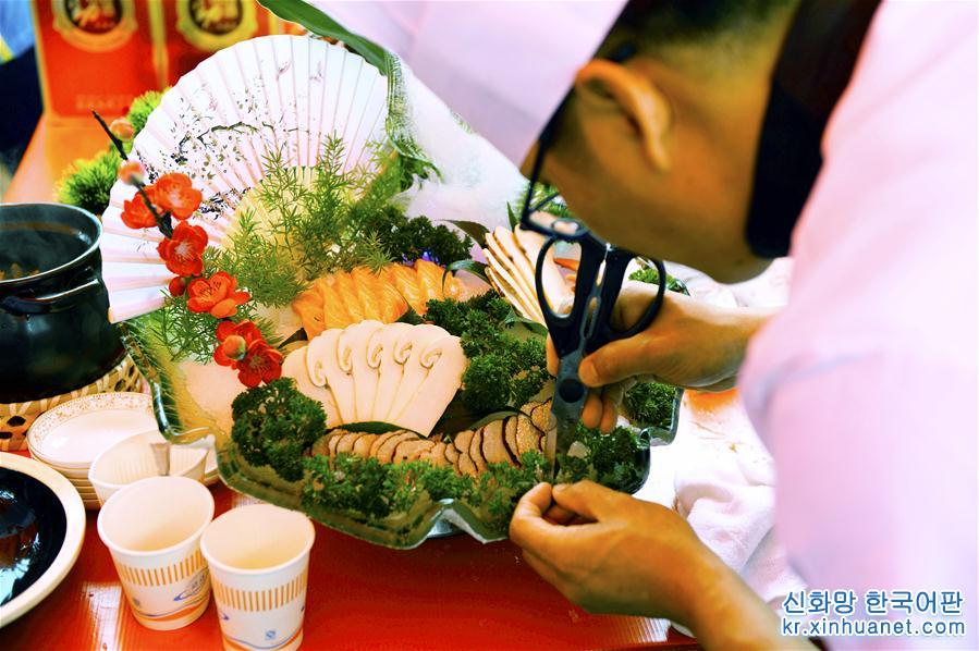 （服务）（1）云南南华：野生菌美食节 一场感官盛宴
