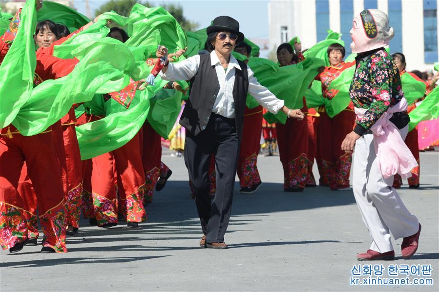 （经济）（1）新疆木垒：“文化+旅游+体育”助推旅游业发展