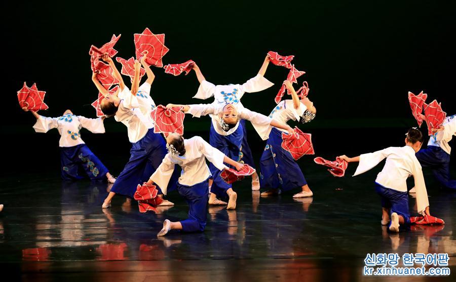 （国际）（4）“2018文化中国 艺彩华梦”全美舞蹈汇演在洛杉矶举行