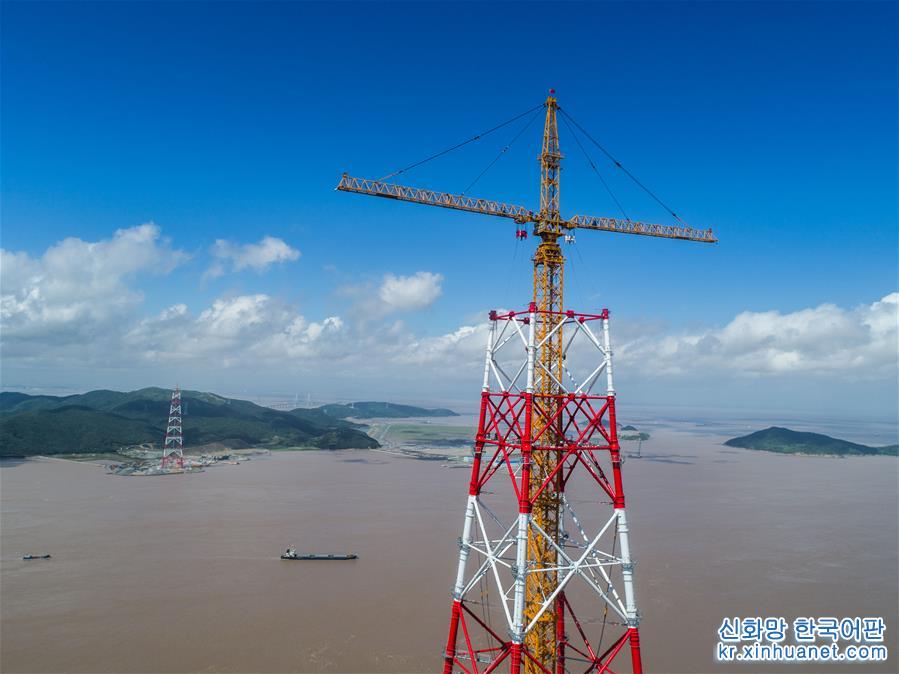 （经济）（5）世界最高输电铁塔进入施工冲刺阶段