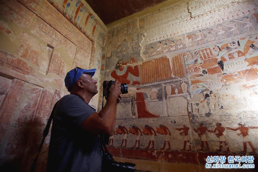（国际）（1）埃及一座4000多年前古墓首次对公众开放 