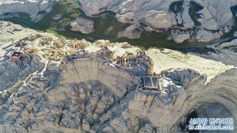 （新华视界）（3）探访神秘的西藏古格王国遗址