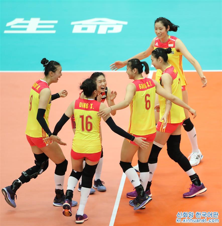 （体育）（1）排球——女排世锦赛：中国胜美国