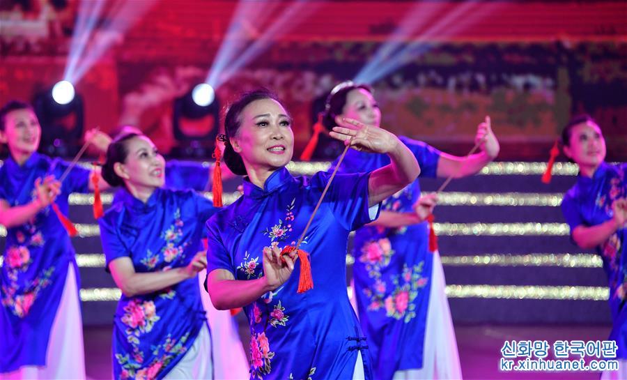 （文化）（2）“舞动北京”广场舞优秀节目展演活动举行