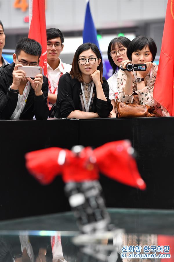 （科技）（3）第二十届中国机器人及人工智能大赛开幕