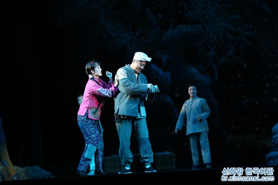 （新华视界）（5）朝鲜版歌剧《白毛女》在平壤上演