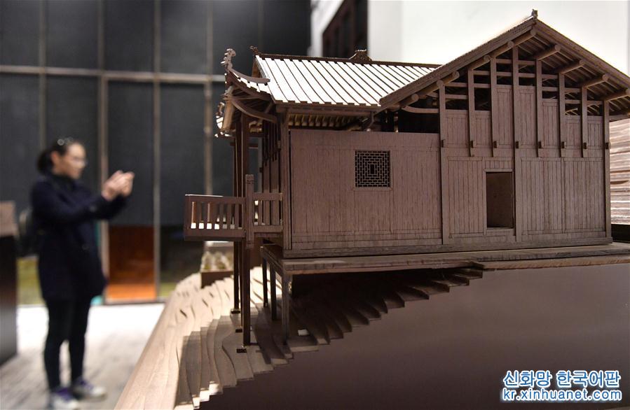 #（社会）（1）土家族泛博物馆“活化”展在武汉举行