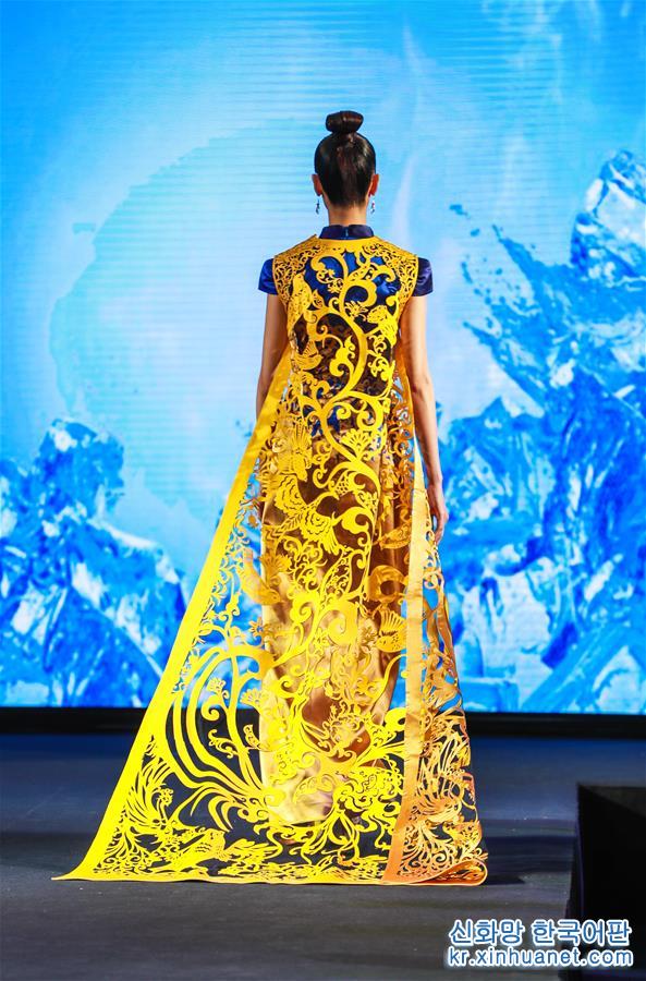 （新華視界）（1）中國元素驚艷亮相泰絲國際時裝周