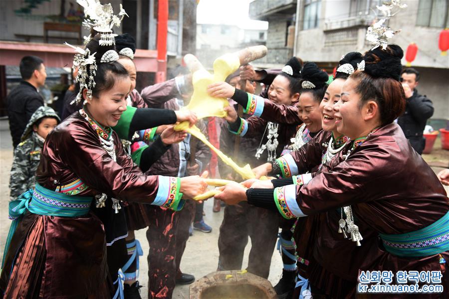 （文化）（1）贵州黎平：侗族同胞闹侗年