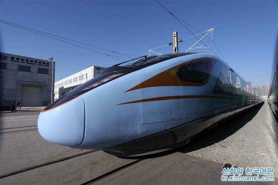 （社会）（5）中国铁路科技创新成就展在京举行