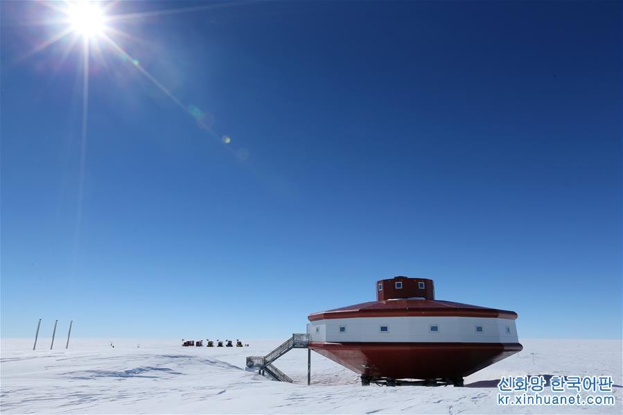 （“雪龙”探南极·图文互动）（1）中国南极科考队内陆队抵达泰山站