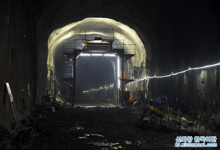 （社会）（4）北京冬奥会延庆赛区综合管廊隧道全线贯通