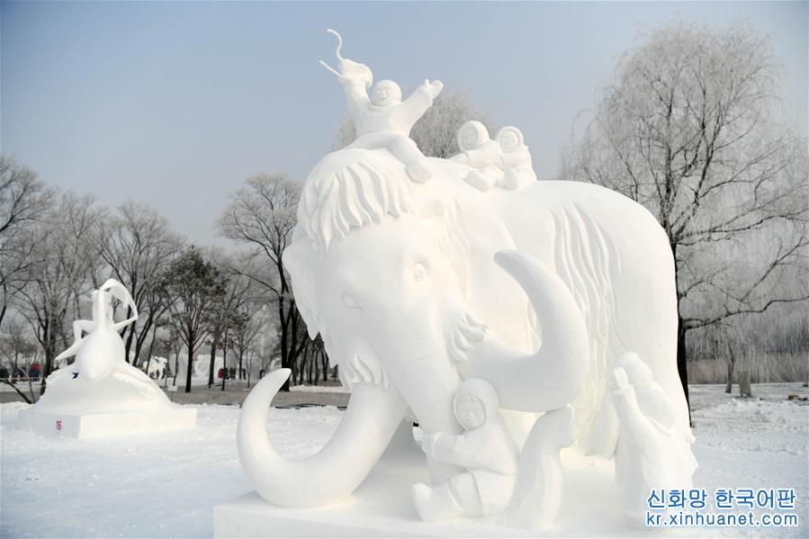 （新华视界）（4）哈尔滨国际雪雕比赛落幕 