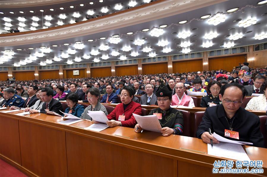 （两会·政协开幕·XHDW）（6）全国政协十三届二次会议在京开幕