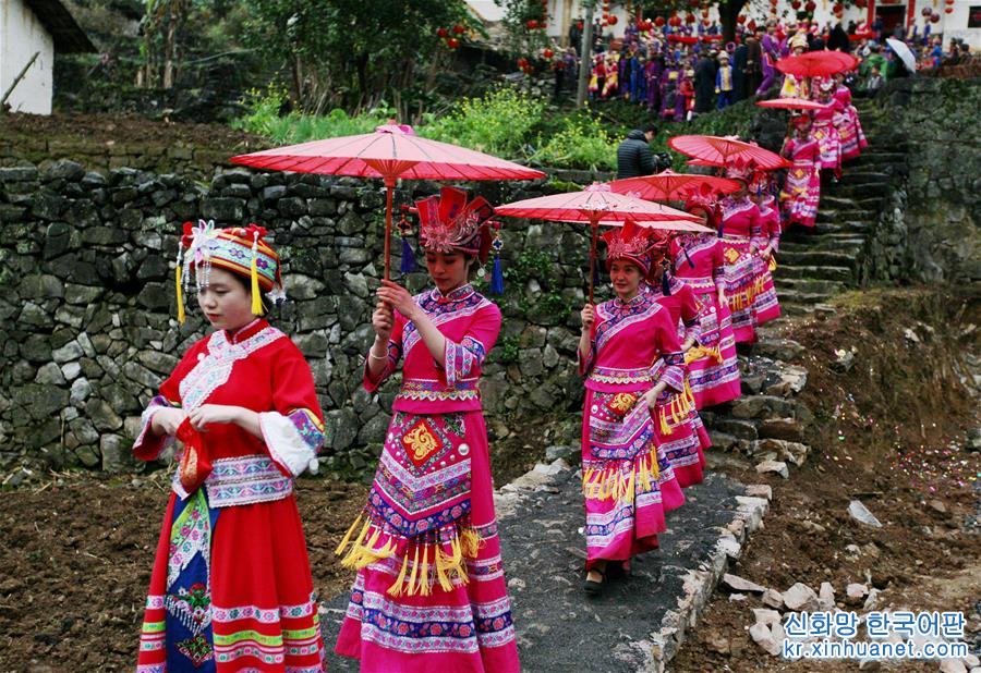 #（新华视界）（1）广西罗城：绚丽的仫佬族传统婚礼